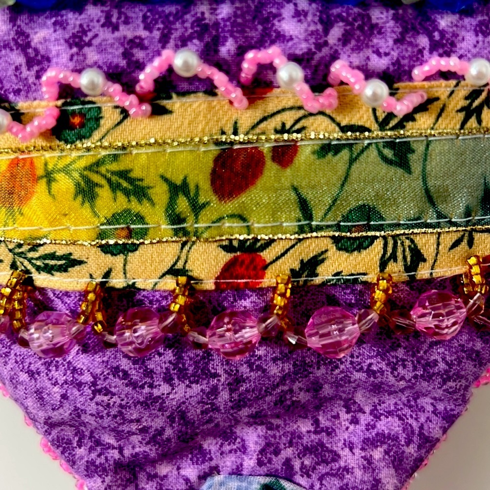 NWT VINTAGE BAG Heart-shaped Handmade Hand-beaded in Aspen CO ROSETTES colorful - Picture 6 of 16